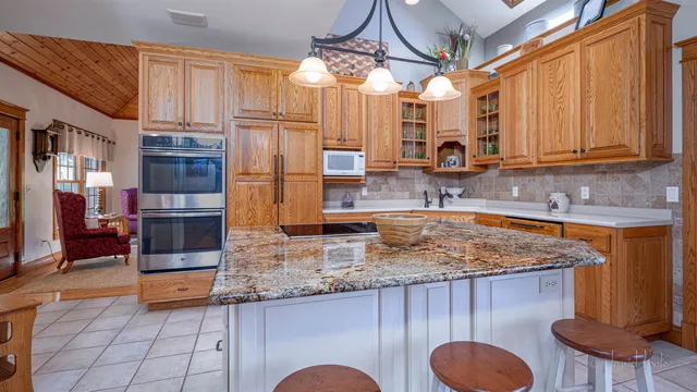 $1,695,000 | 200 Sioux Ct., Galena, IL 61036