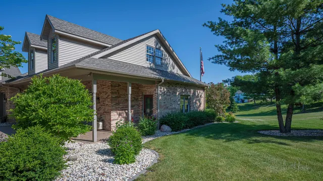 $1,695,000 | 200 Sioux Ct., Galena, IL 61036