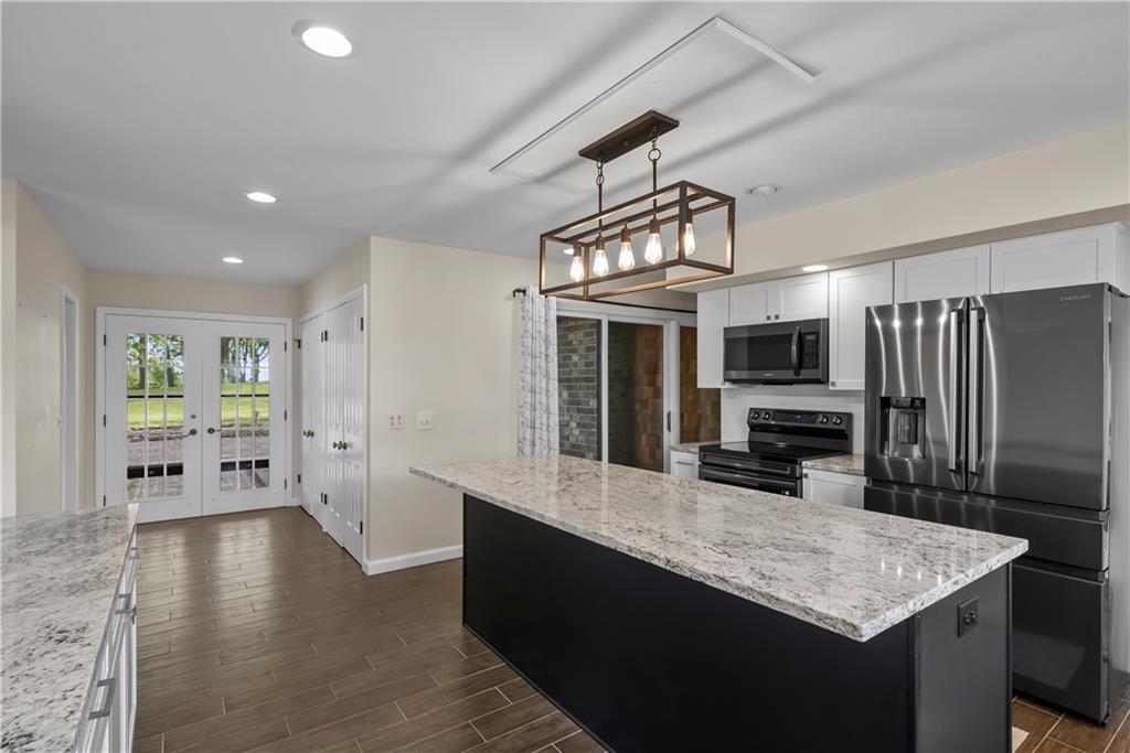 1901 Moffet Road St. Joseph, MO 64507 - Photo 12 of 48