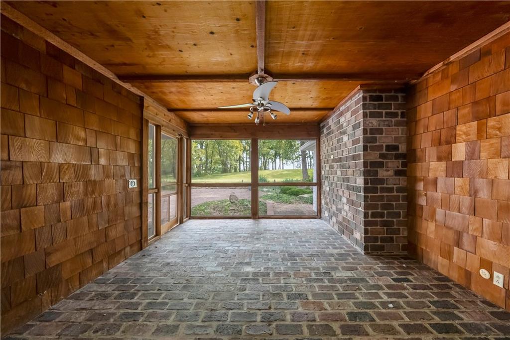 1901 Moffet Road St. Joseph, MO 64507 - Photo 14 of 48