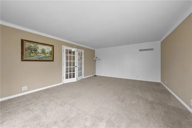 $1,149,999 | 1901 Moffet Road, St. Joseph, MO 64507