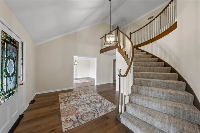 $1,149,999 | 1901 Moffet Road, St. Joseph, MO 64507