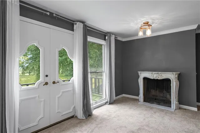 $790,000 | 1901 Moffet Road, St. Joseph, MO 64507