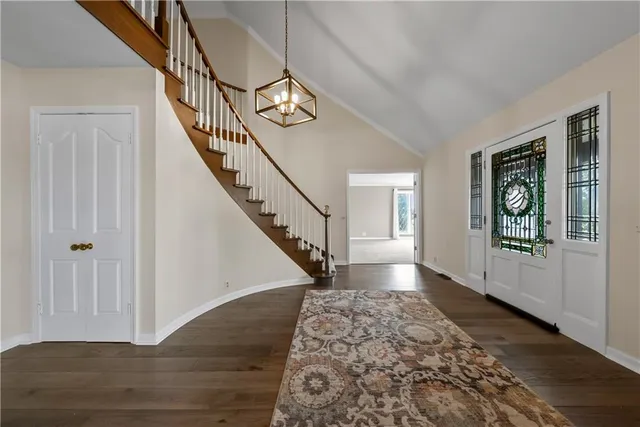 $1,149,999 | 1901 Moffet Road, St. Joseph, MO 64507