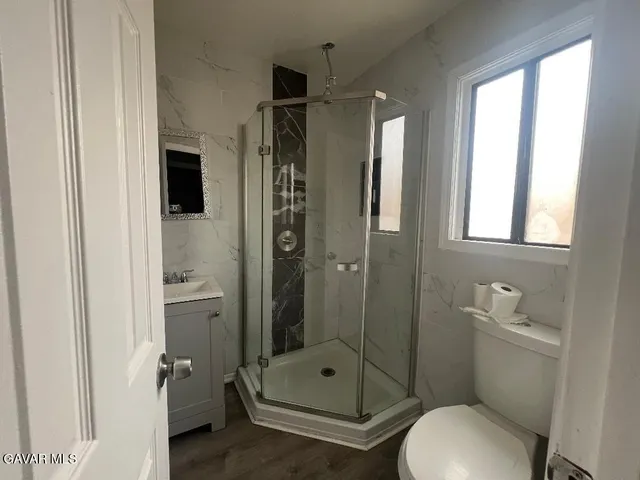 $2,600 | 44514 Lowtree Avenue, Lancaster, CA 93534