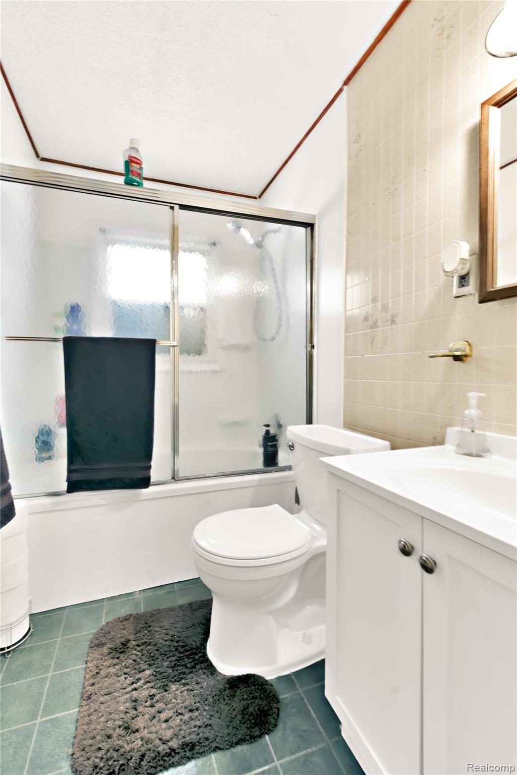 25520 Rosenbusch Boulevard Warren, MI 48089 - Photo 14 of 14 25520 Rosenbusch Blvd - HD Drone Photography-23.jpg
