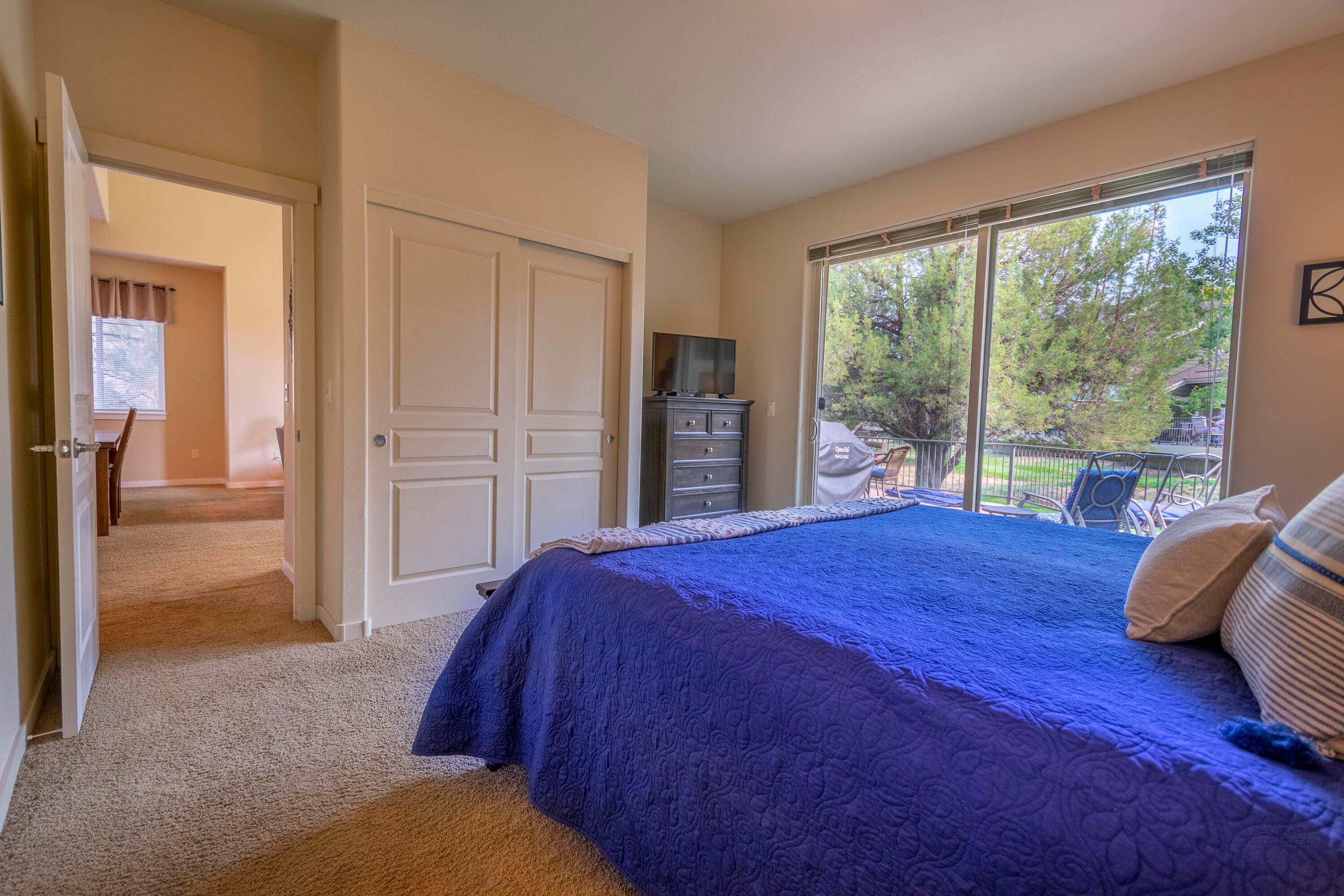 1305 Highland View Loop Redmond, OR 97756 - Photo 23 of 42 1305 Highland View Loop-43