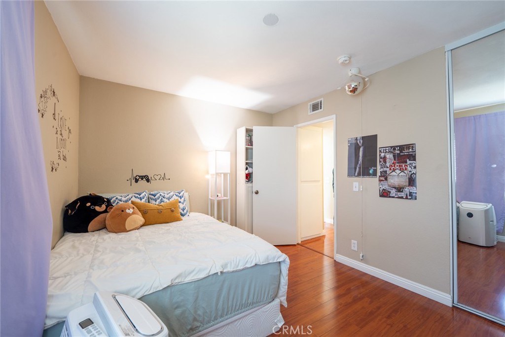 45 Oval Irvine, CA 92604 - Photo 24 of 40