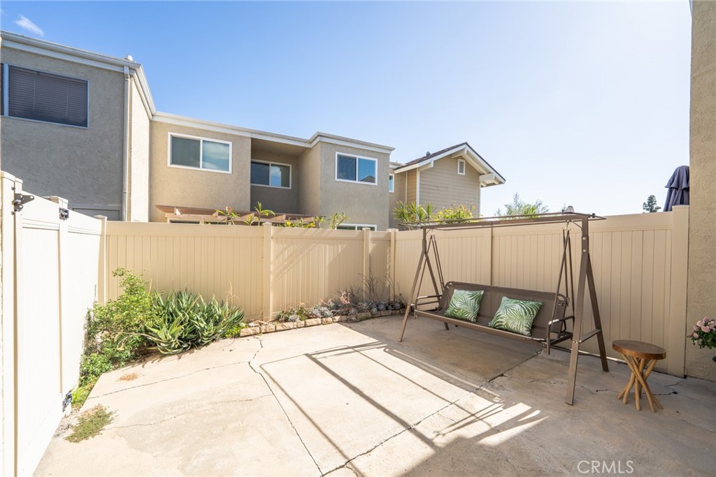 45 Oval Irvine, CA 92604 - Photo 26 of 40