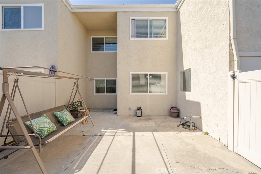 45 Oval Irvine, CA 92604 - Photo 27 of 40