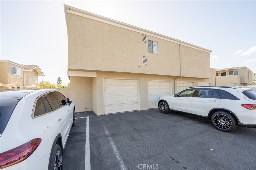 45 Oval Irvine, CA 92604 - Photo 28 of 40