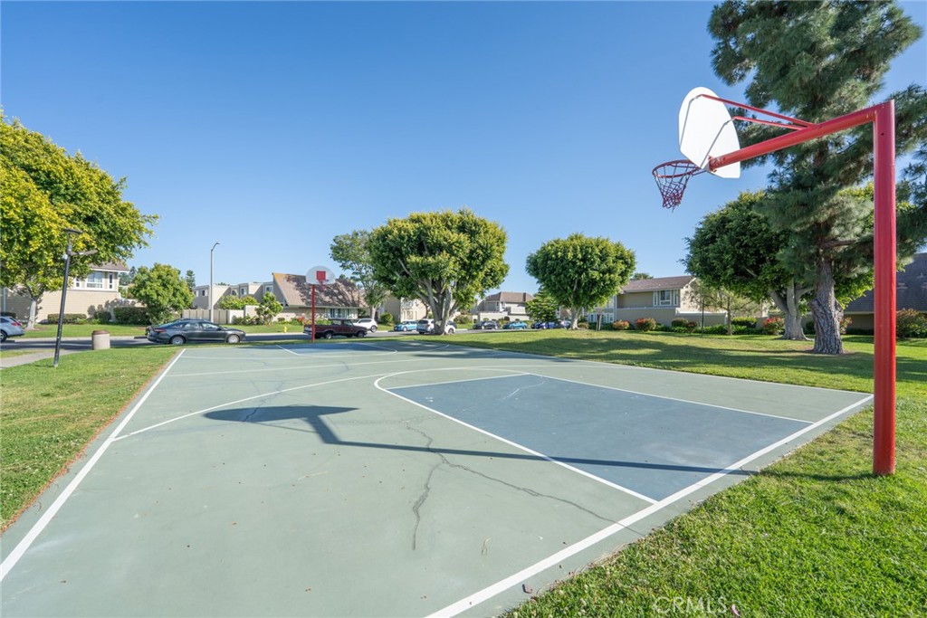 45 Oval Irvine, CA 92604 - Photo 38 of 40
