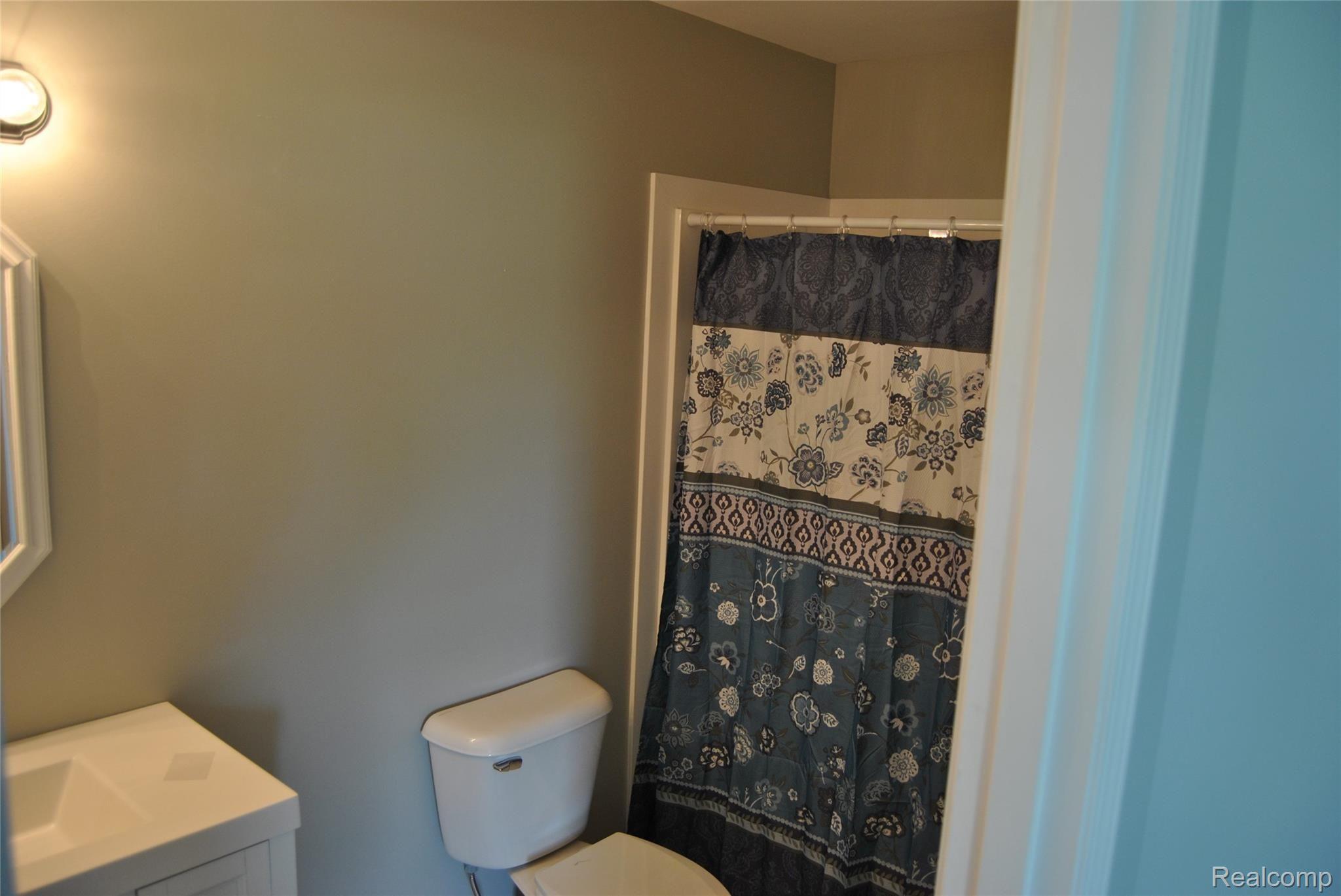 2793 Imlay City Road Lapeer, MI 48446 - Photo 11 of 22 DSC_0095.JPG