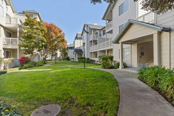 $650,000 | 1400 El Camino Real, Unit 122, South San Francisco, CA 94080