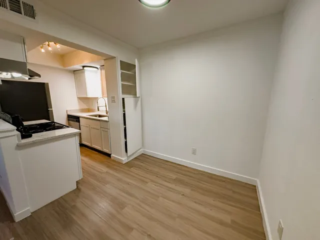 $800 | 4500 Witham Lane, Unit 204, Austin, TX 78745