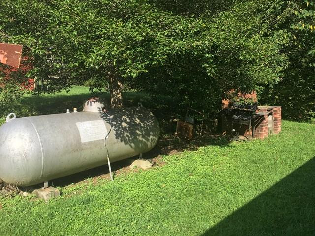 1335 Barnes Mountain Road Irvine, KY 40336 - Photo 7 of 23 Photo 7