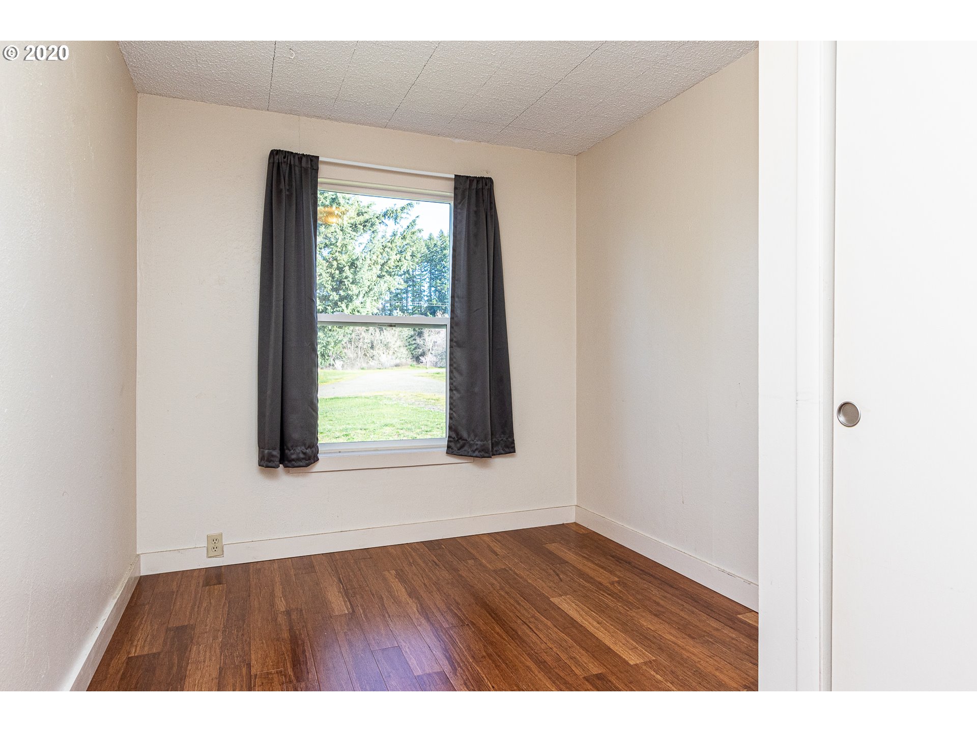 2358 South Side Road Sutherlin, OR 97479 - Photo 13 of 32