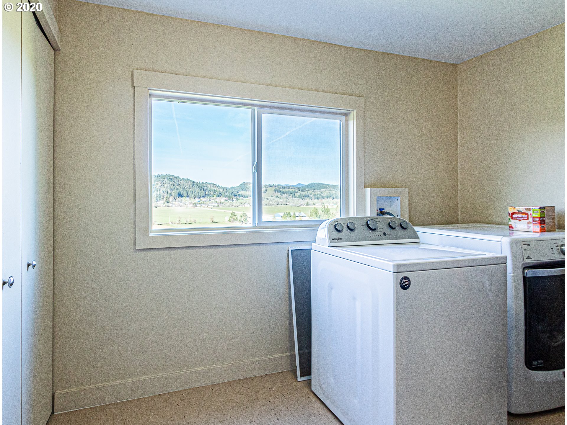2358 South Side Road Sutherlin, OR 97479 - Photo 15 of 32