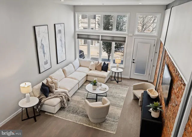 $1,799,000 | 2106 Spring Street, Philadelphia, PA 19103