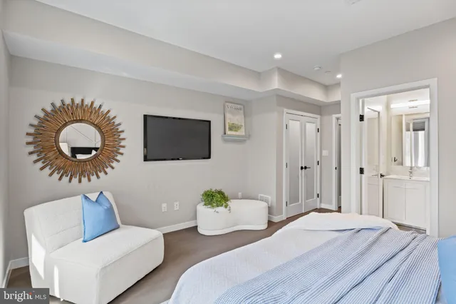 $1,799,000 | 2106 Spring Street, Philadelphia, PA 19103