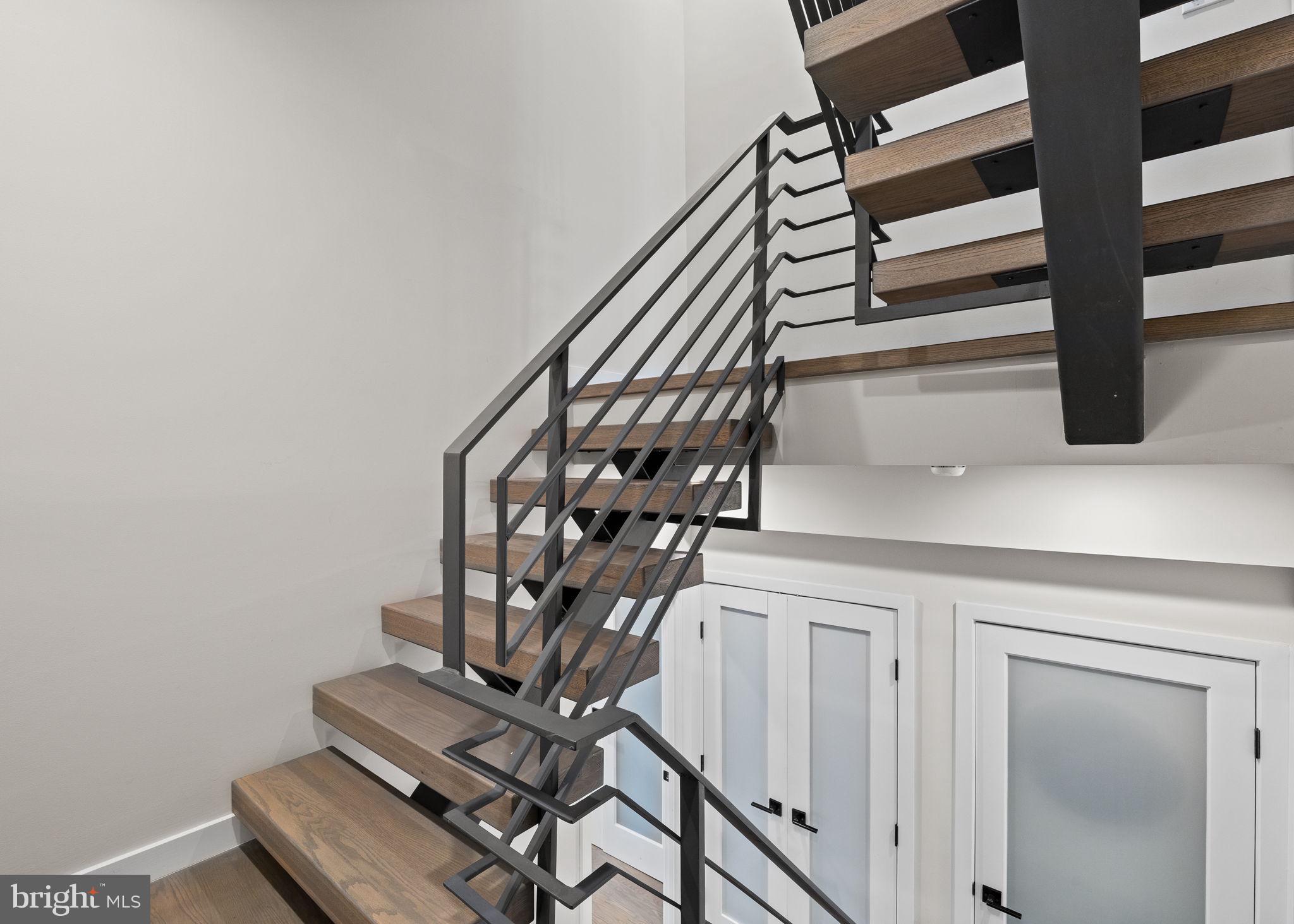 2106 Spring Street Philadelphia, PA 19103 - Photo 43 of 68