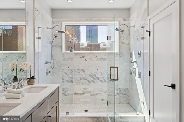 $1,799,000 | 2106 Spring Street, Philadelphia, PA 19103