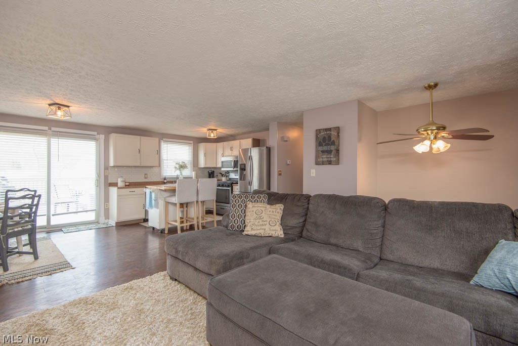 1736 Stonehaven Road Madison, OH 44057 - Photo 5 of 24 Gallery Image 5