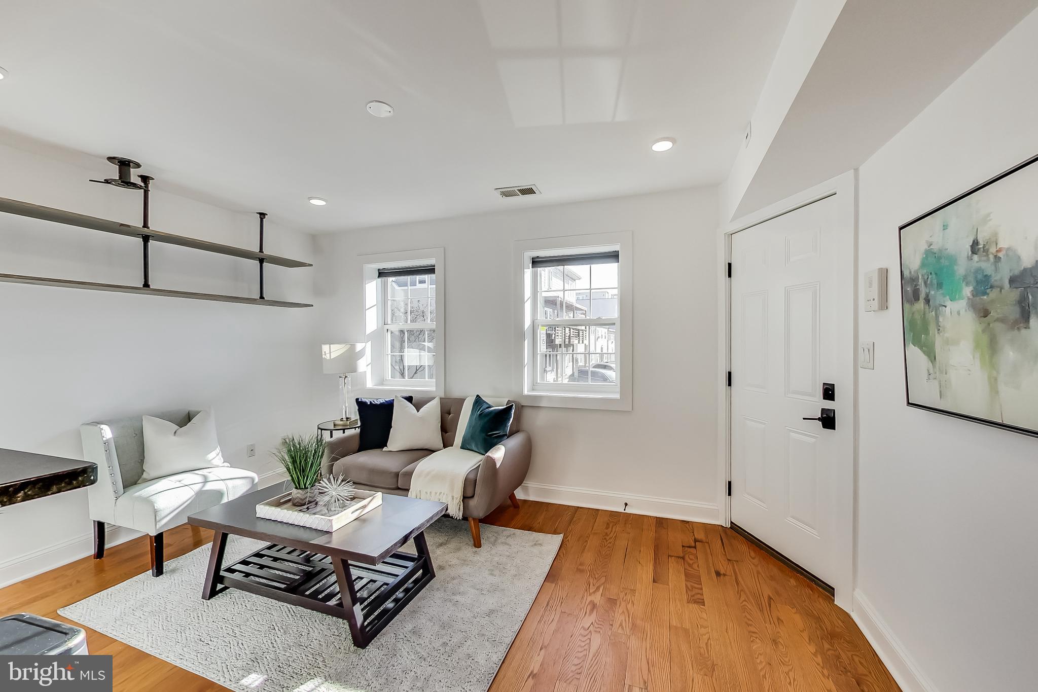 332 18th Place Northeast, Unit 2 Washington, DC 20002 - Photo 2 of 22