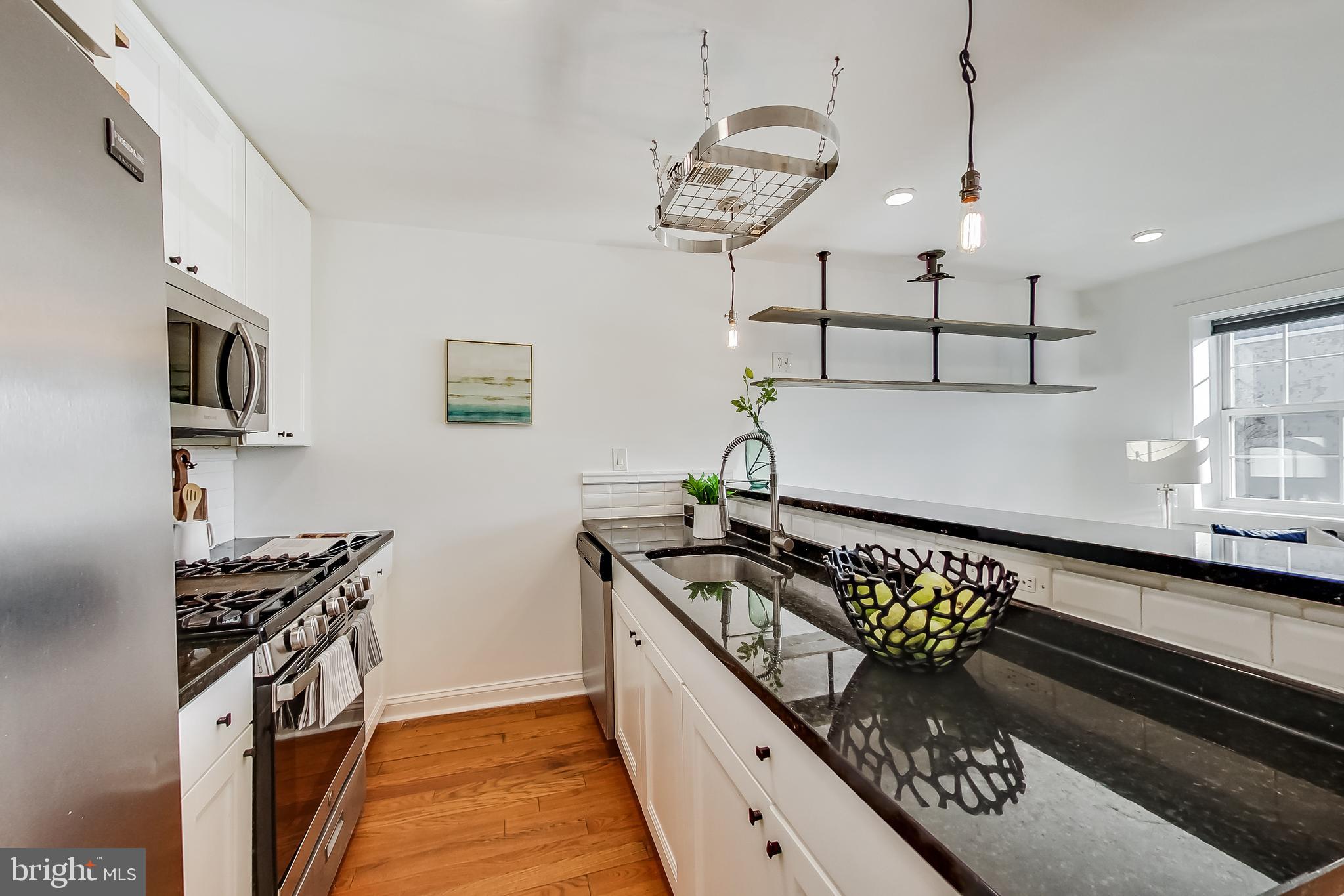 332 18th Place Northeast, Unit 2 Washington, DC 20002 - Photo 8 of 22