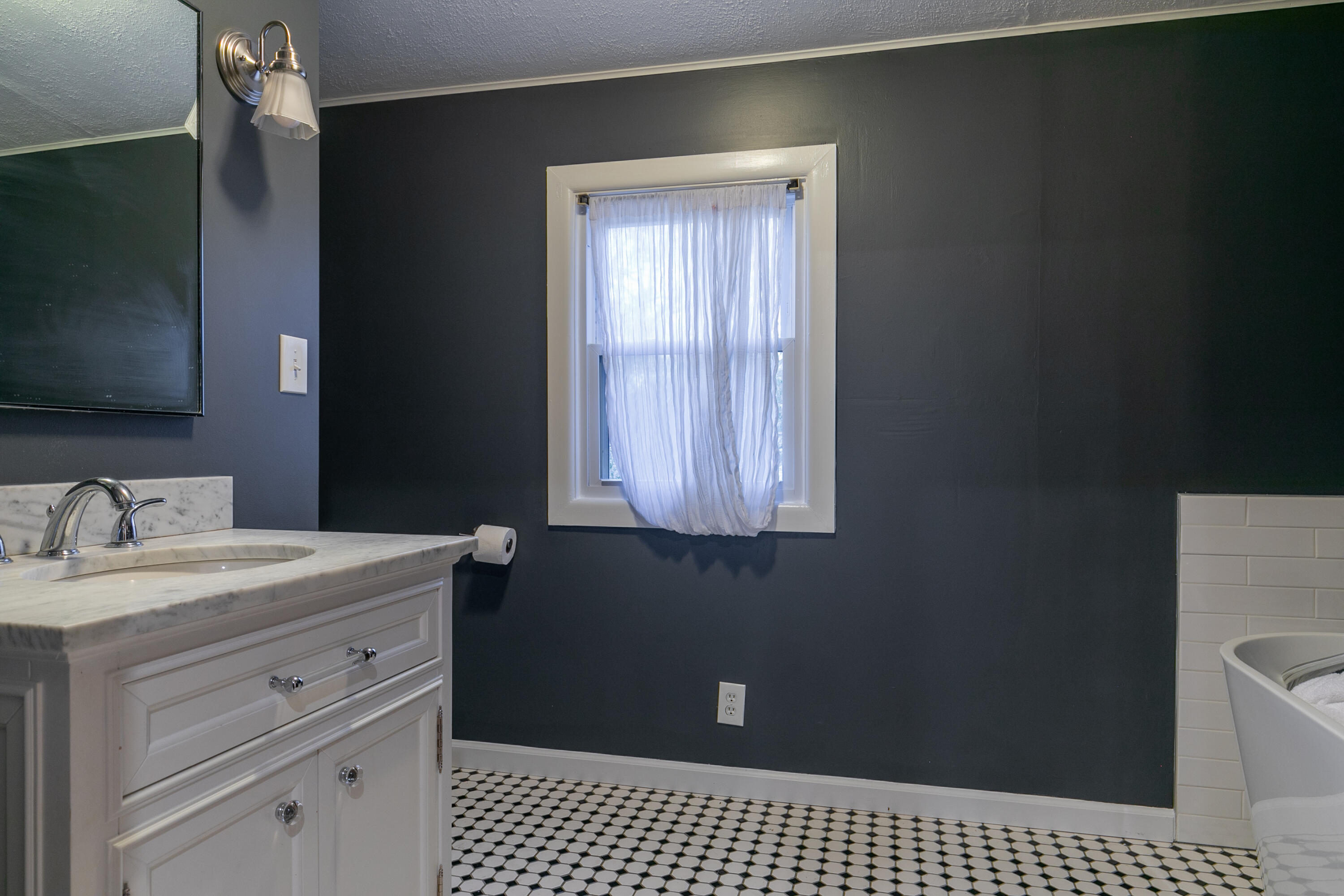 5822 Burnt Mill Road Chattanooga, TN 37410 - Photo 19 of 20 B5D_0187