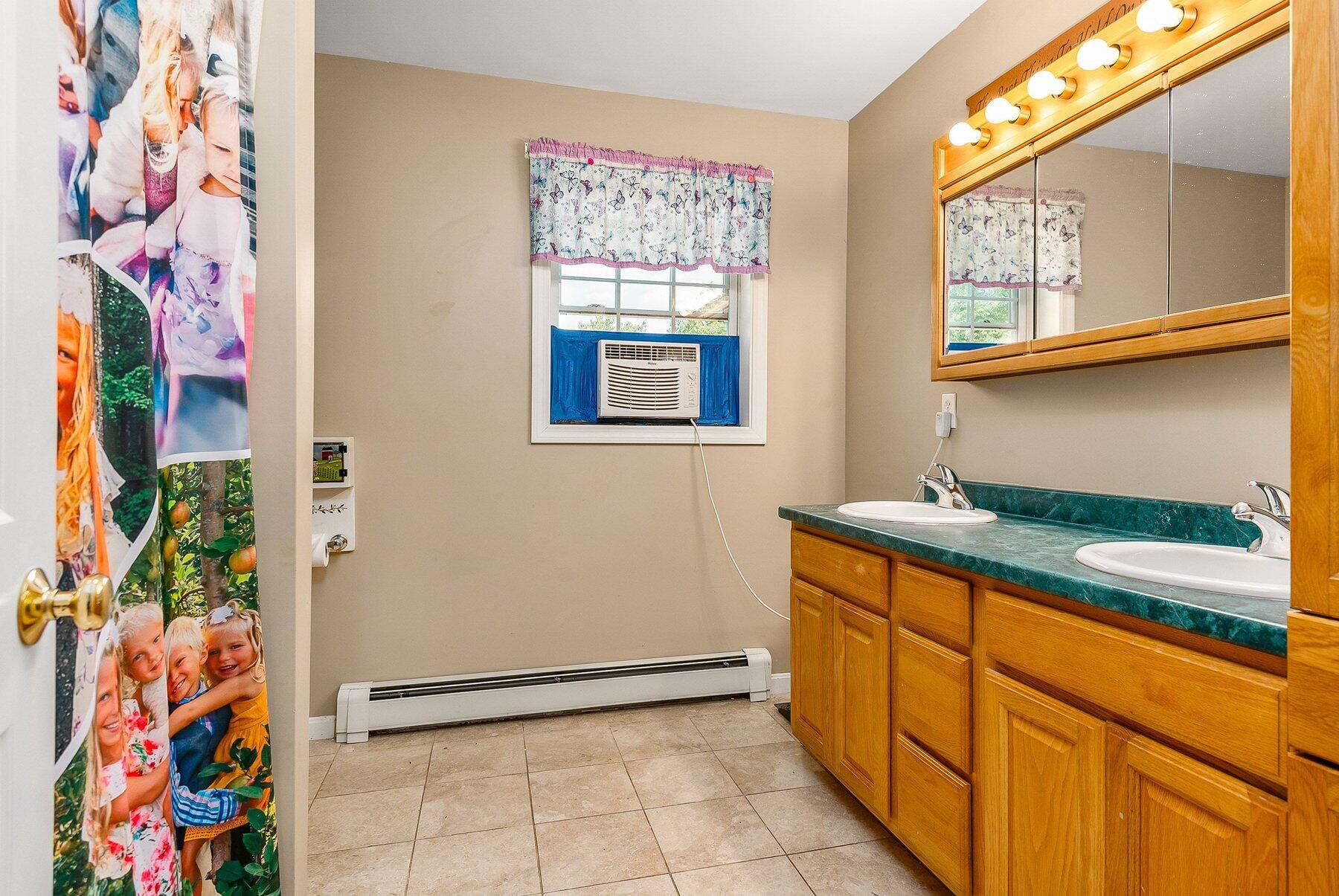 85 South Effingham Road Newfield, ME 04095 - Photo 22 of 45 Primary Bathroom