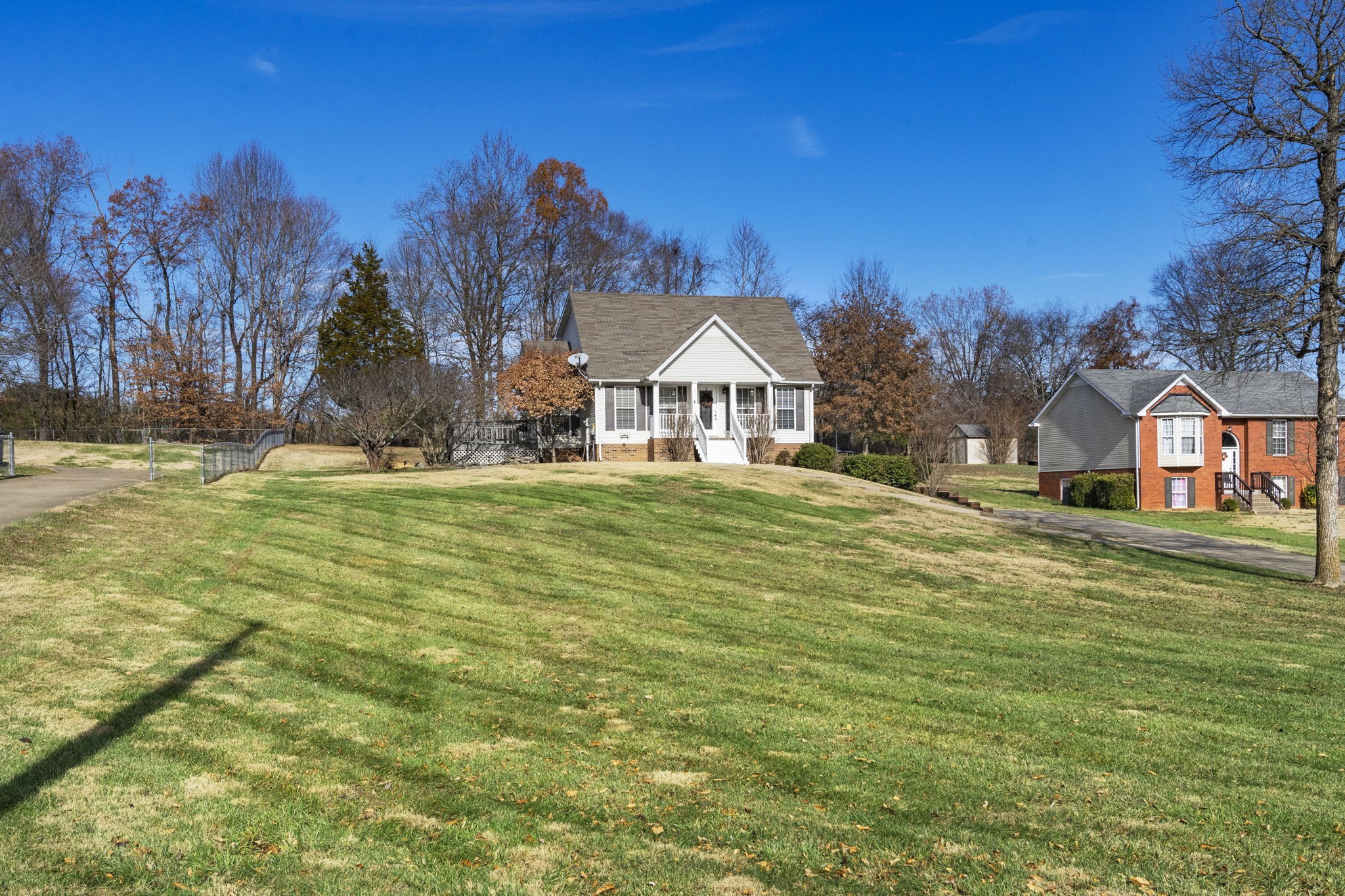 1028 Heatherwood Road Pleasant View, TN 37146 - Photo 3 of 45 Gallery Image 3