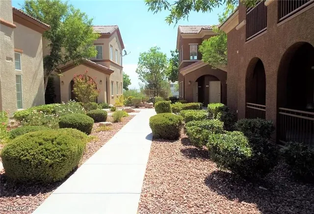$1,600 | 3820 Juno Beach Street, Unit 101, Las Vegas, NV 89129