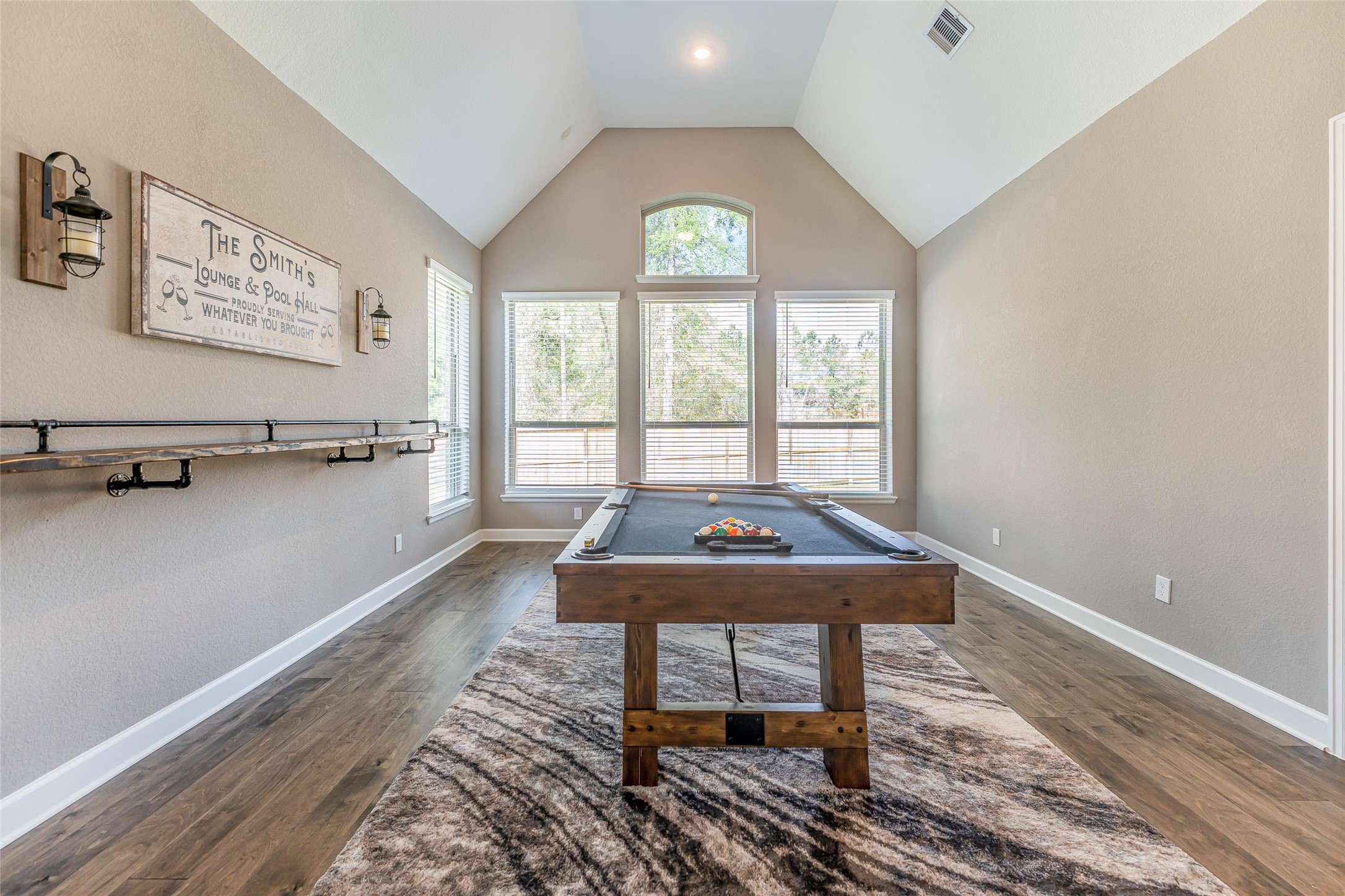 1050 Groveton Ridge Lane Pinehurst, TX 77362 - Photo 25 of 50 a room with furniture and a window