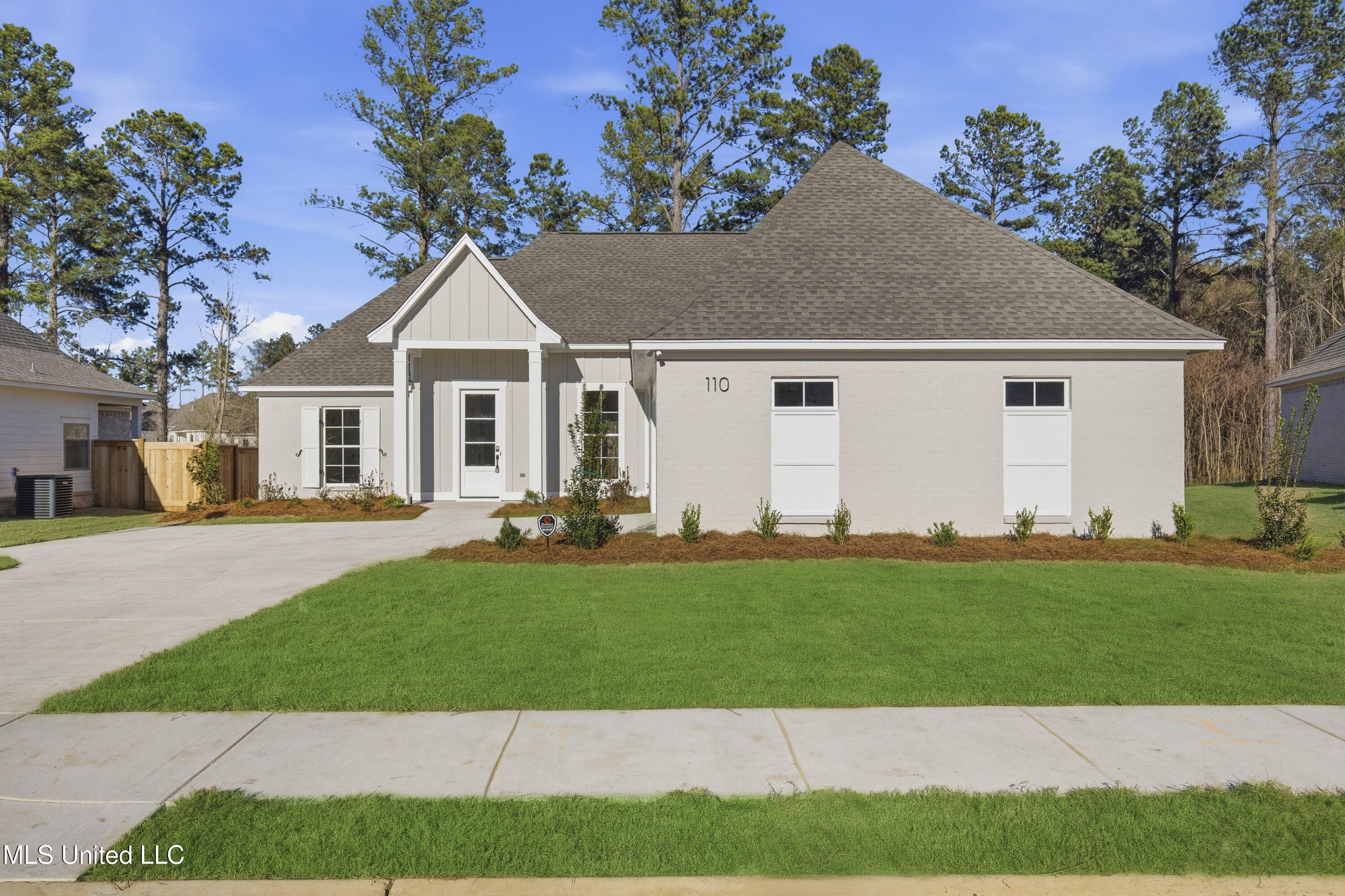 110 Hutto Lane Madison, MS 39110 - Photo 1 of 24 1232 Pinehurst-1