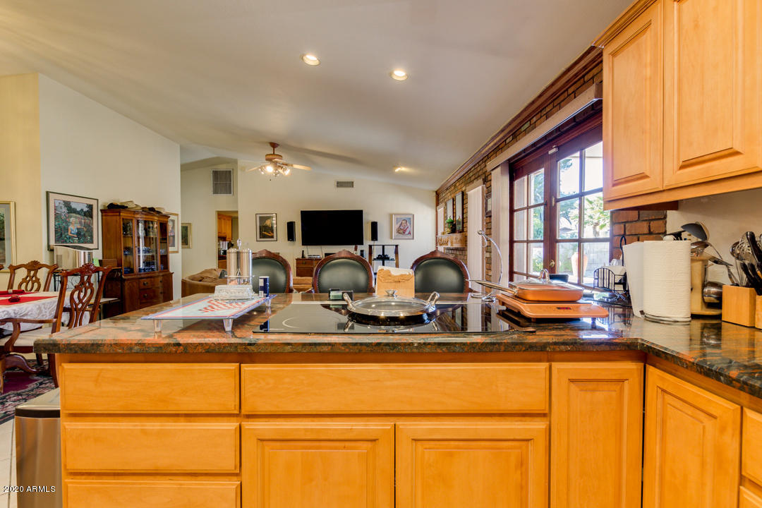 4530 East Redfield Road Phoenix, AZ 85032 - Photo 12 of 37 14-Redfield