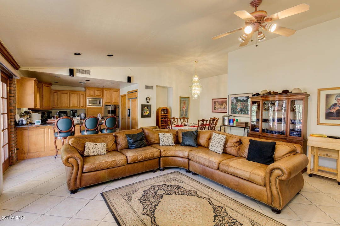 4530 East Redfield Road Phoenix, AZ 85032 - Photo 16 of 37 18-Redfield
