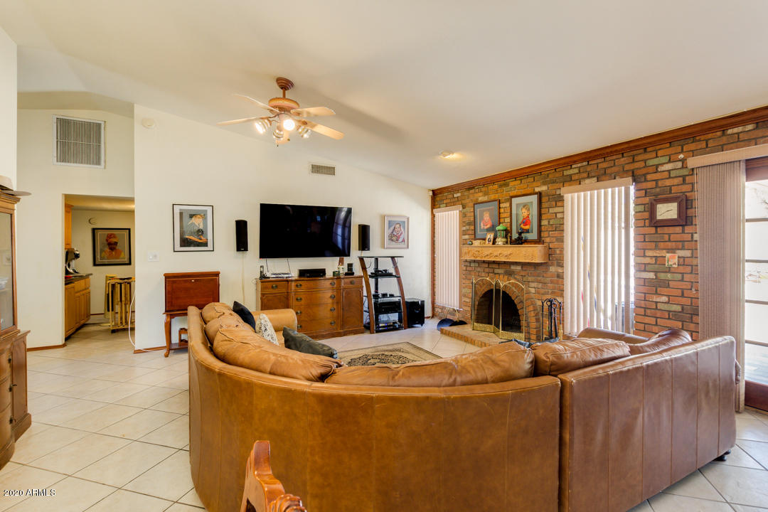 4530 East Redfield Road Phoenix, AZ 85032 - Photo 18 of 37 20-Redfield