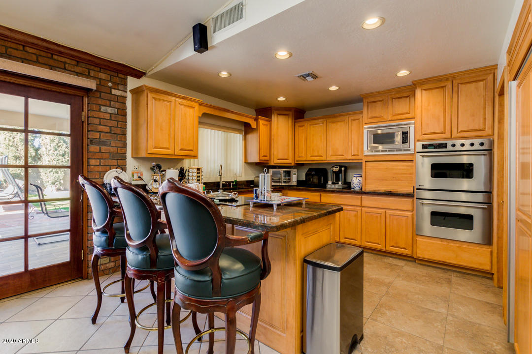 4530 East Redfield Road Phoenix, AZ 85032 - Photo 10 of 37 12-Redfield