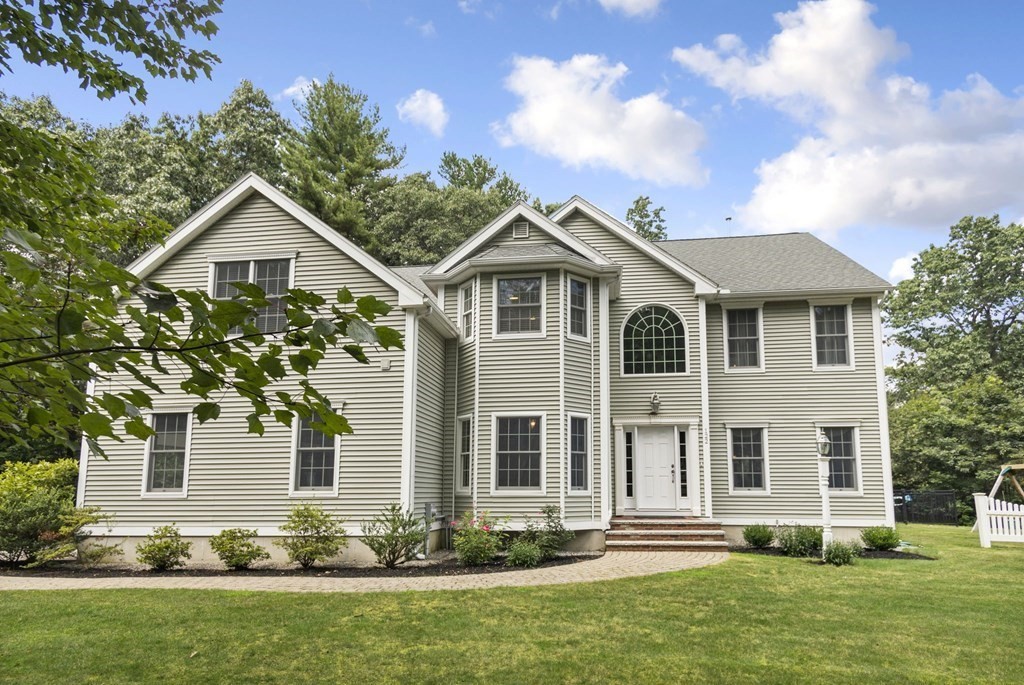 122 Spectacle Pond Road Littleton, MA 01460 - Photo 1 of 42