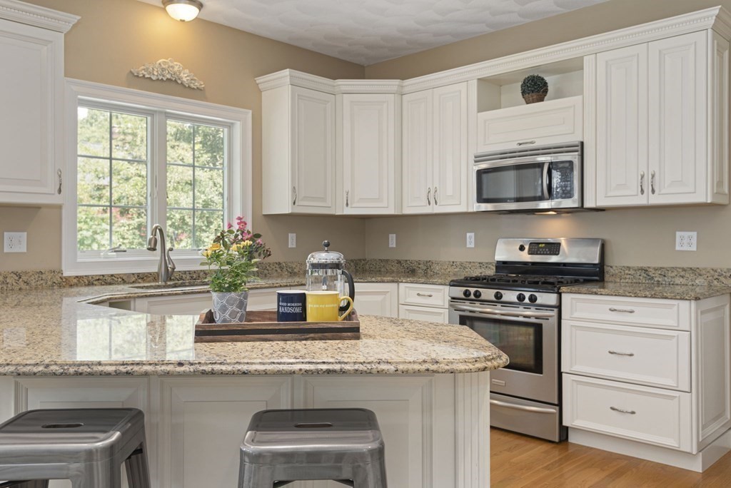 122 Spectacle Pond Road Littleton, MA 01460 - Photo 9 of 42