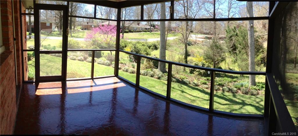 1701 Cathey Road Charlotte, NC 28214 - Photo 2 of 18 Gallery Image 2