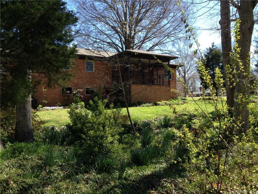 1701 Cathey Road Charlotte, NC 28214 - Photo 16 of 18 Gallery Image 16