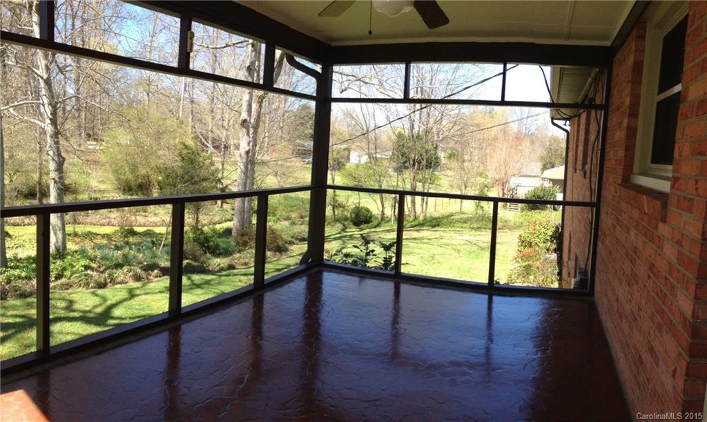 1701 Cathey Road Charlotte, NC 28214 - Photo 17 of 18 Gallery Image 17
