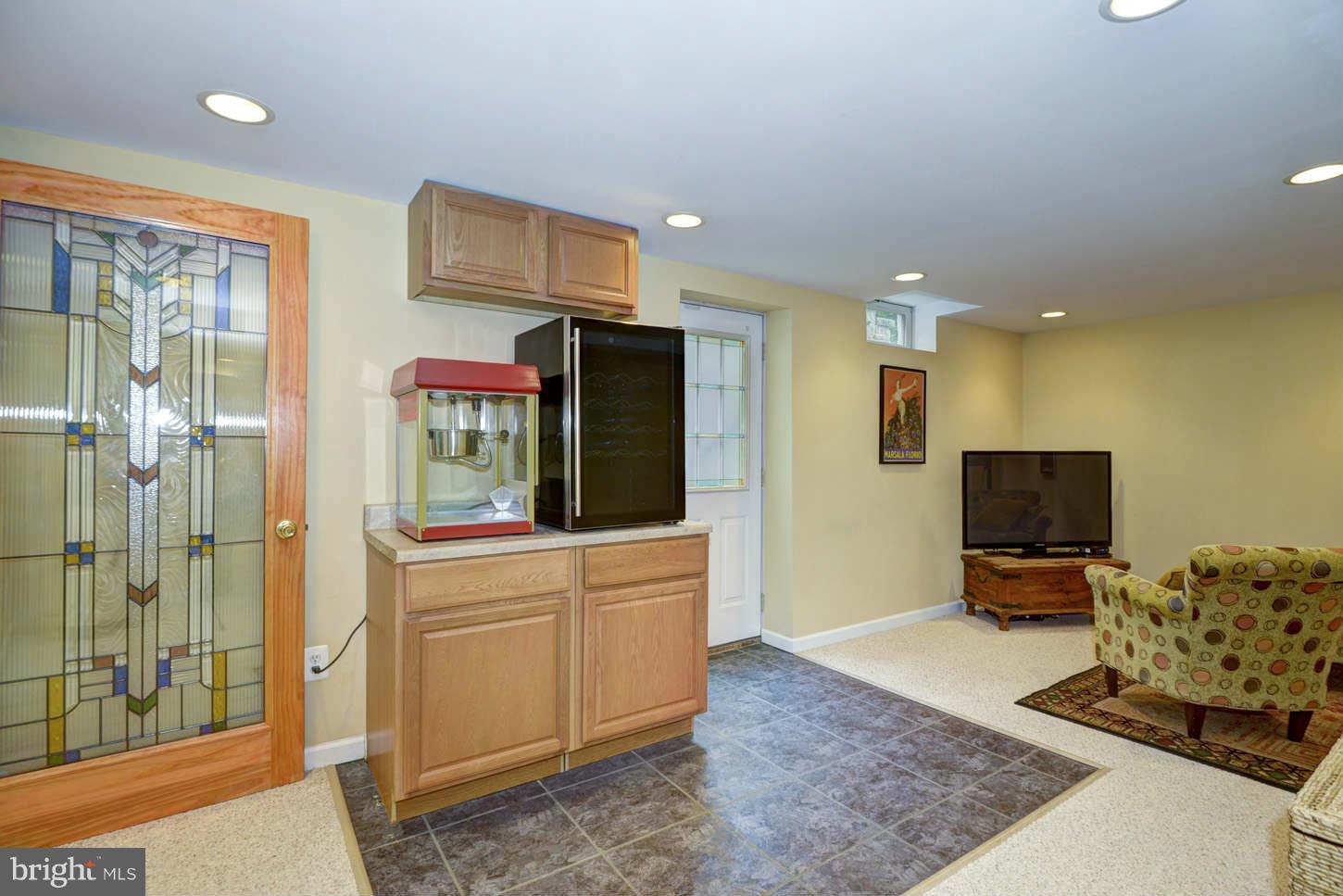 6209 Patuxent Quarter Road Elkridge, MD 21076 - Photo 21 of 28 Lower Level