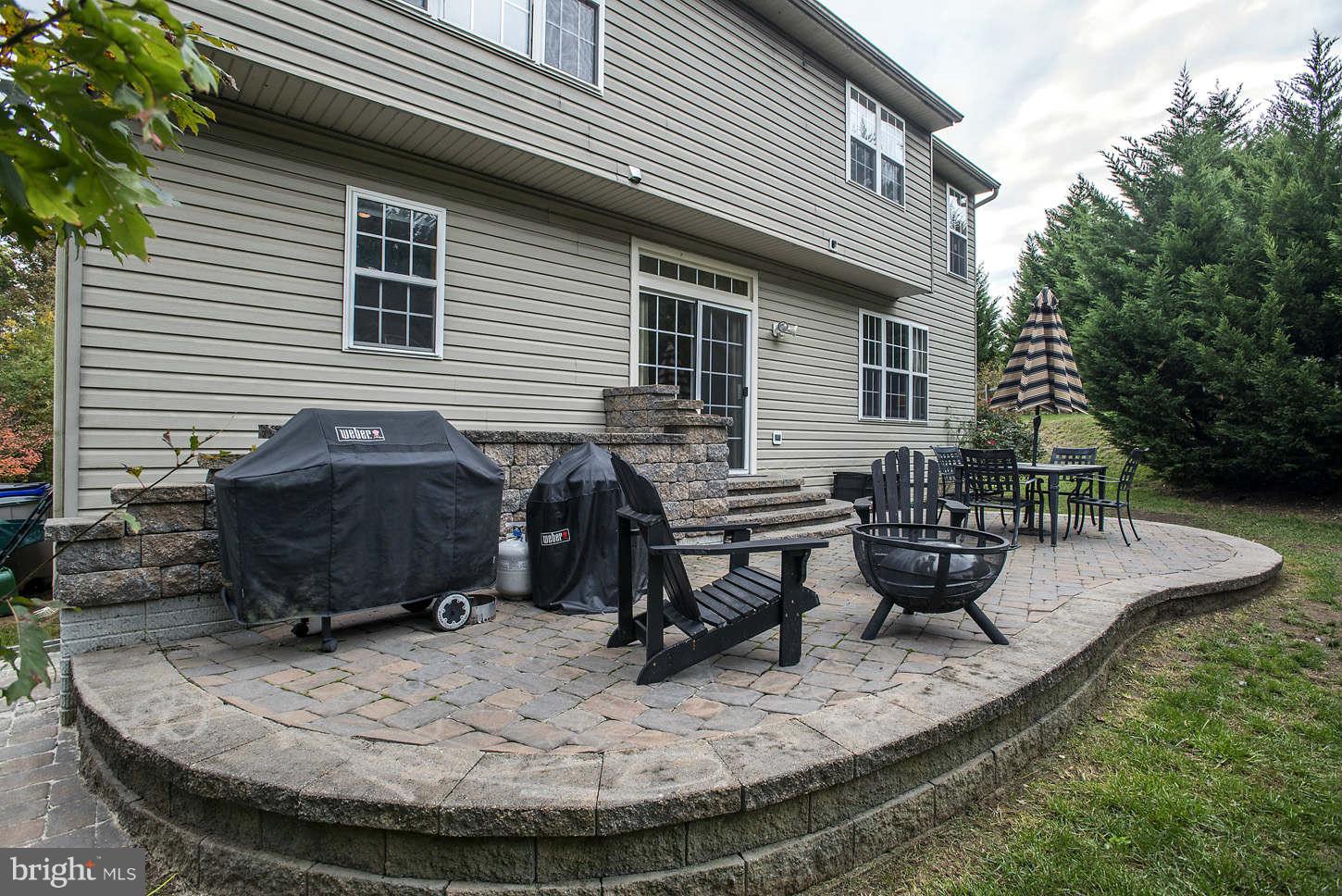 6209 Patuxent Quarter Road Elkridge, MD 21076 - Photo 24 of 28 Back Patio