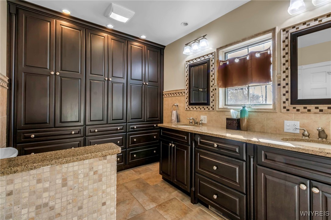 398 Garden Drive Batavia City, NY 14020 - Photo 25 of 50