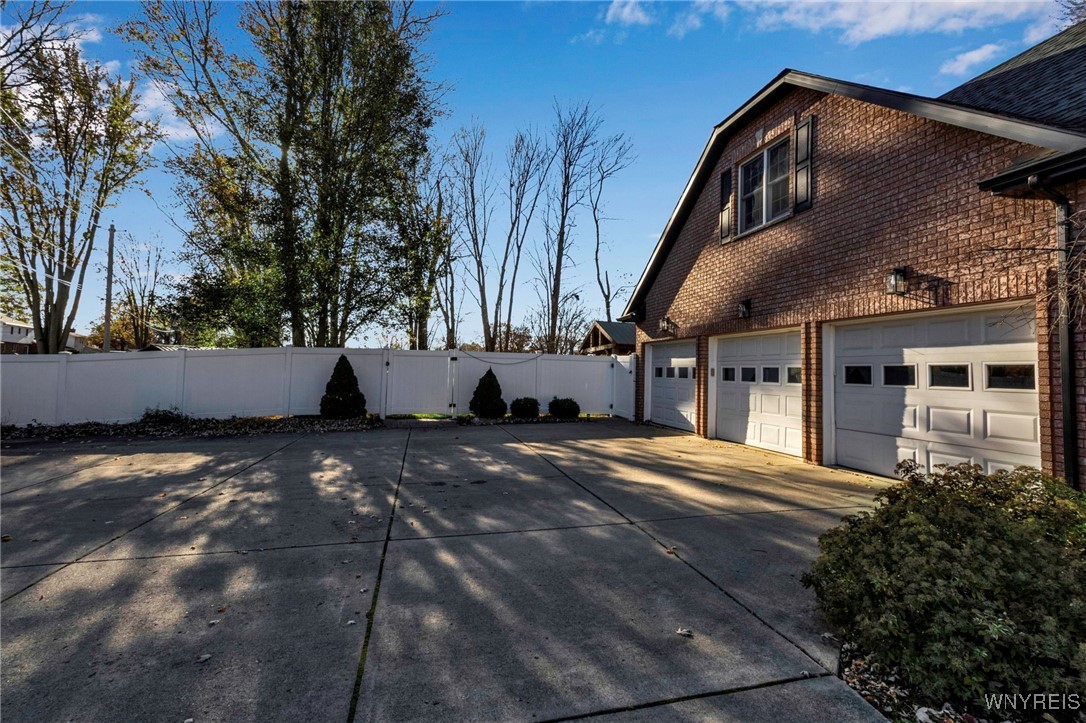 398 Garden Drive Batavia City, NY 14020 - Photo 38 of 50