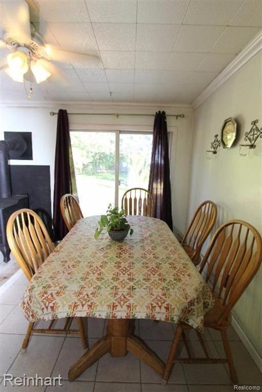18485 Kent Road Dundee, MI 48131 - Photo 5 of 32 5.jpg