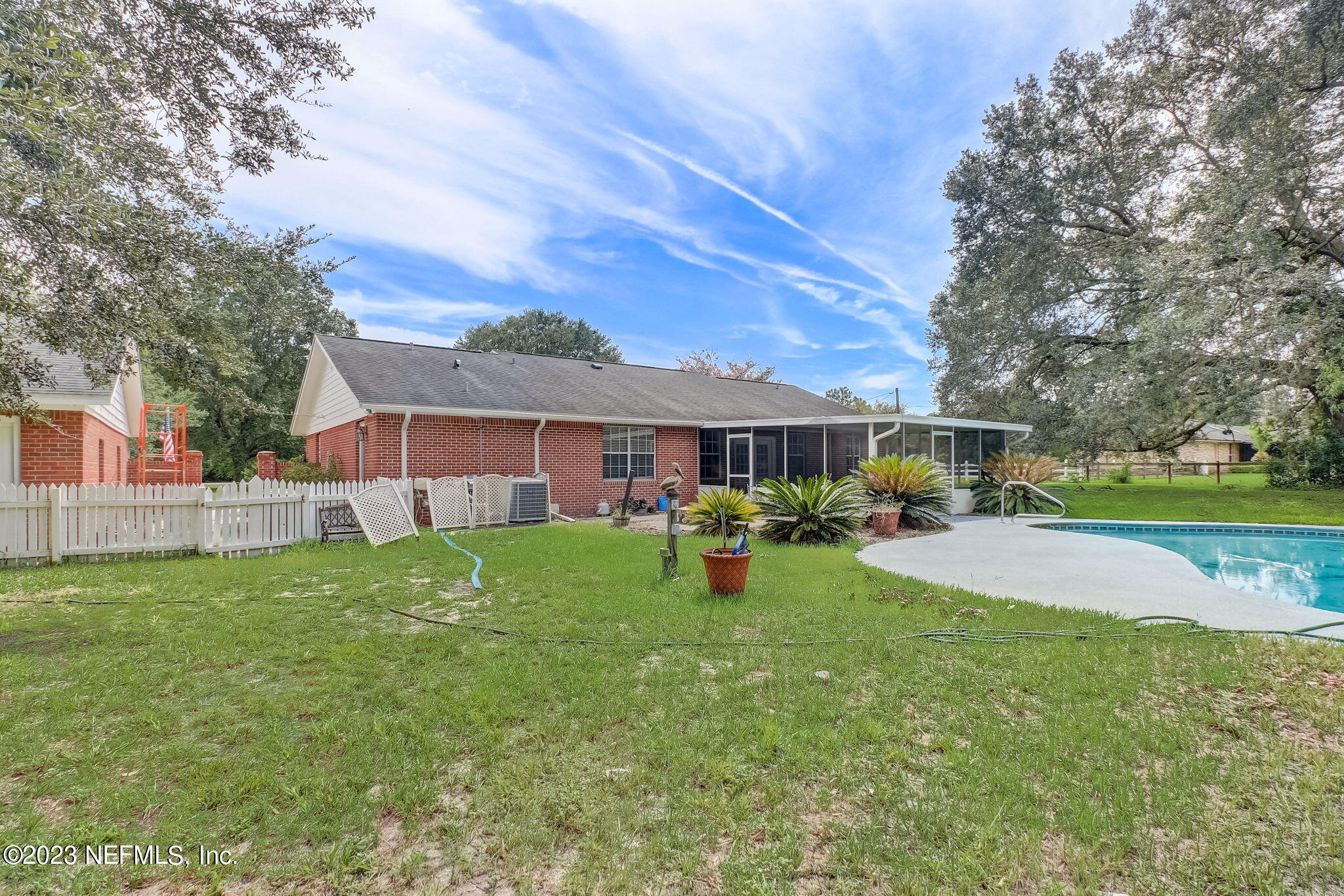 1550 Dolph Road Jacksonville, FL 32220 - Photo 35 of 39 BACK YARD